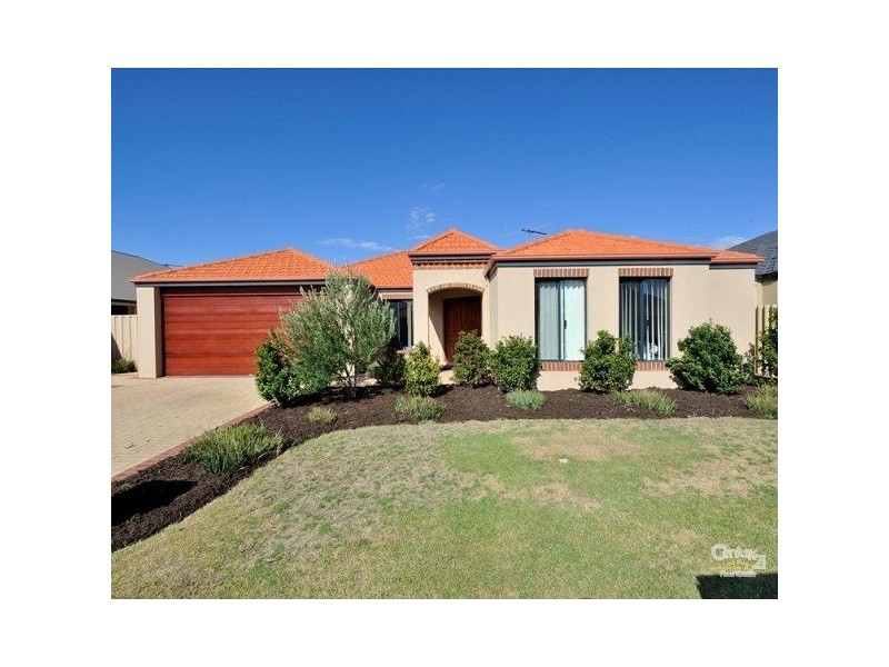 14 Cozens Road, Tapping WA 6065