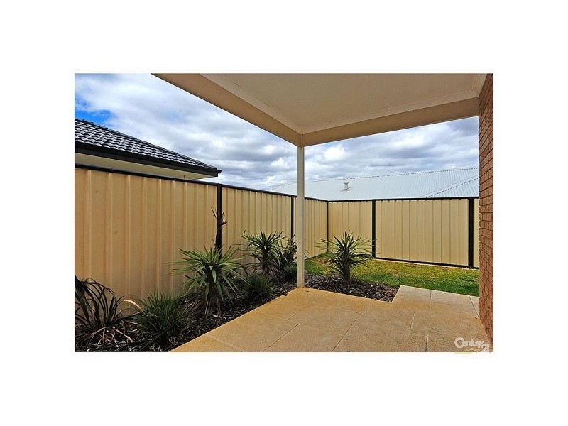 1 Capitol Turn, Clarkson WA 6030