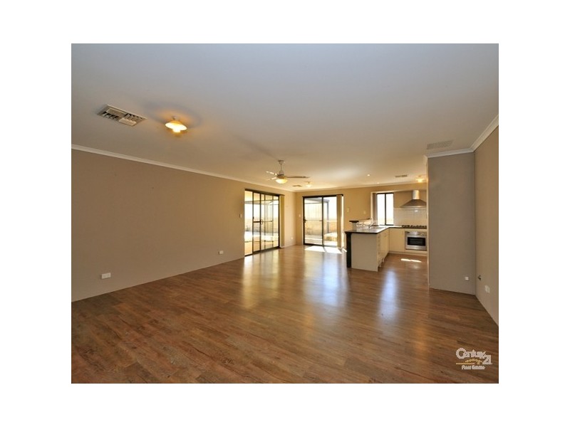 21 Penrose Vista, Tapping WA 6065