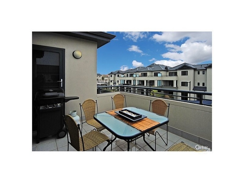 59/3 Sunlander Drive, Currambine WA 6028