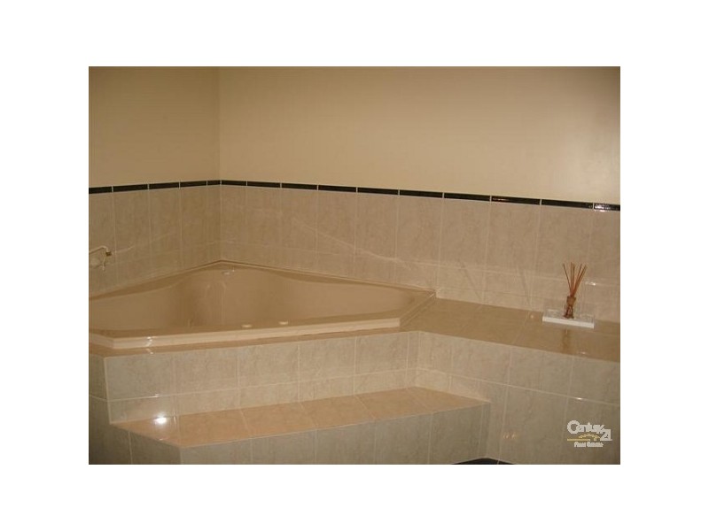 47 Silver Sands Drive, Iluka WA 6028