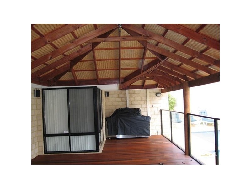 47 Silver Sands Drive, Iluka WA 6028