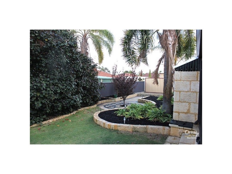 11 Bodensee Grove, Joondalup WA 6027