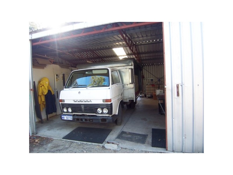 10 Yalgorup Drive, Bouvard WA 6210