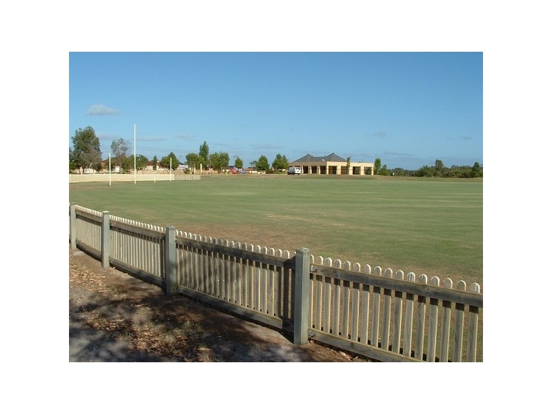 20 Farmer Loop, Pinjarra WA 6208