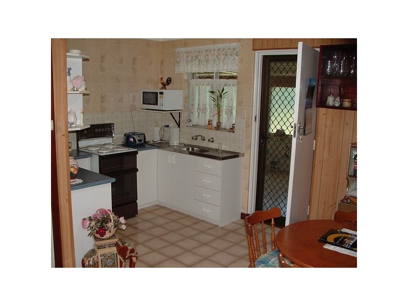 11 Myerick Street, Mandurah WA 6210