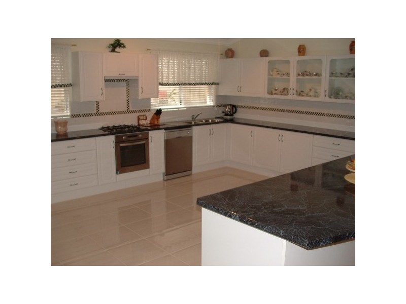 79 Albany Drive, Dawesville WA 6210