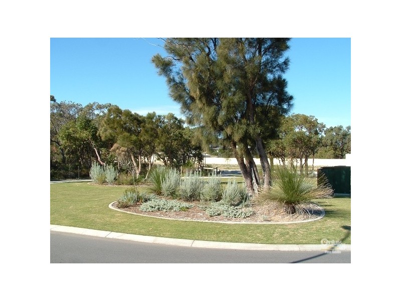 82 Touchstone Drive, Dawesville WA 6211