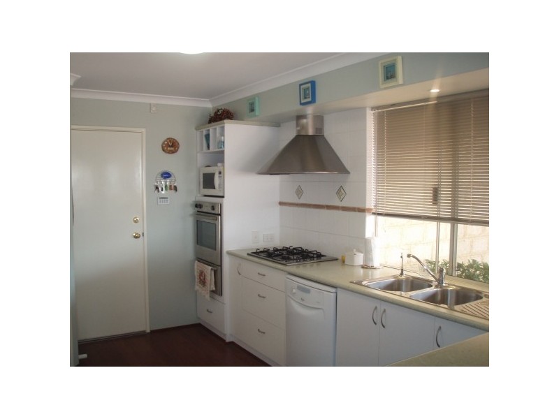 18 Hyden Loop, Dawesville WA 6210