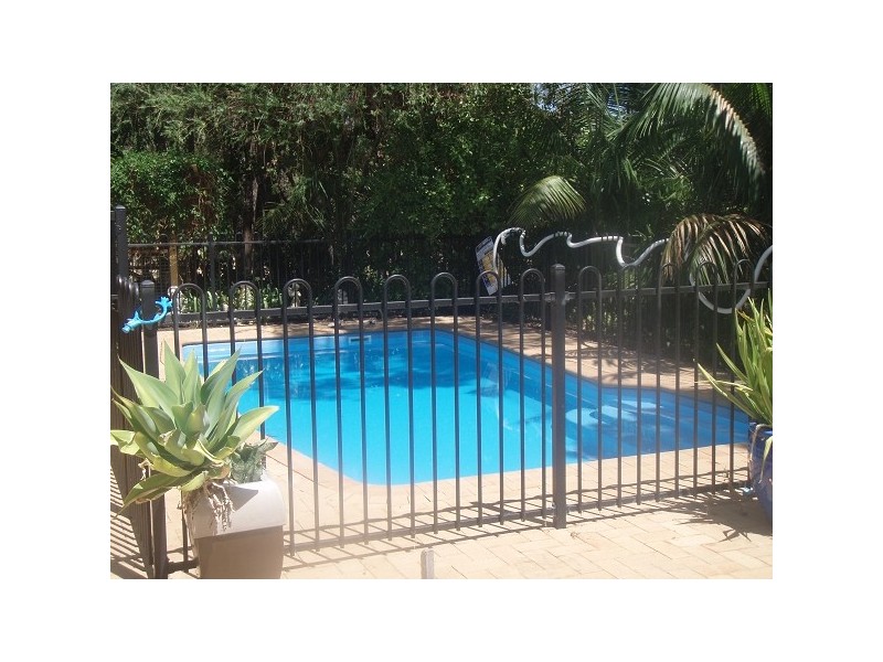 32 Russell Drive, Waroona WA 6215