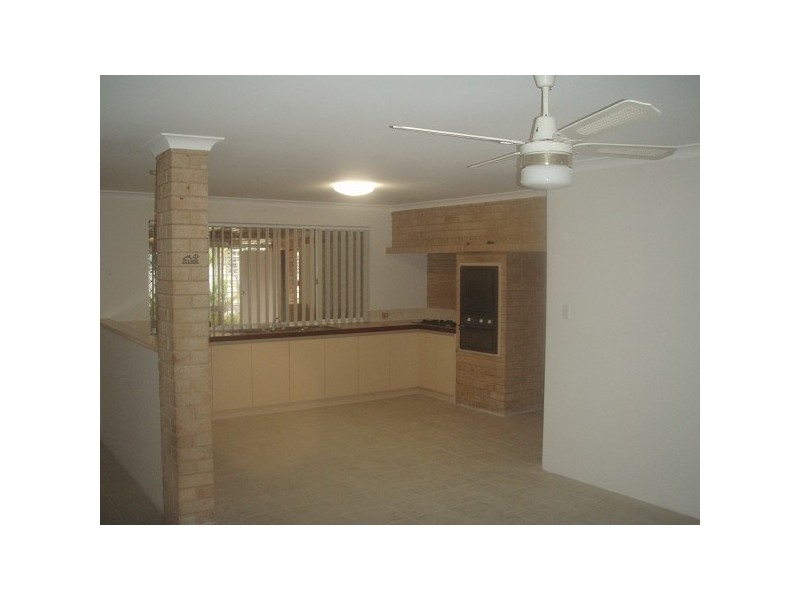 7 Frankland Place, Greenfields WA 6210