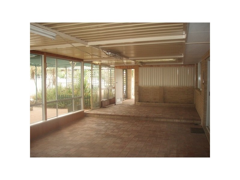 7 Frankland Place, Greenfields WA 6210