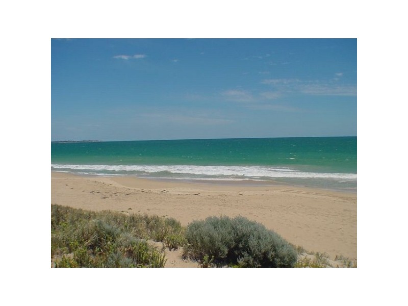 65 Karinga Road, Madora Bay WA 6210