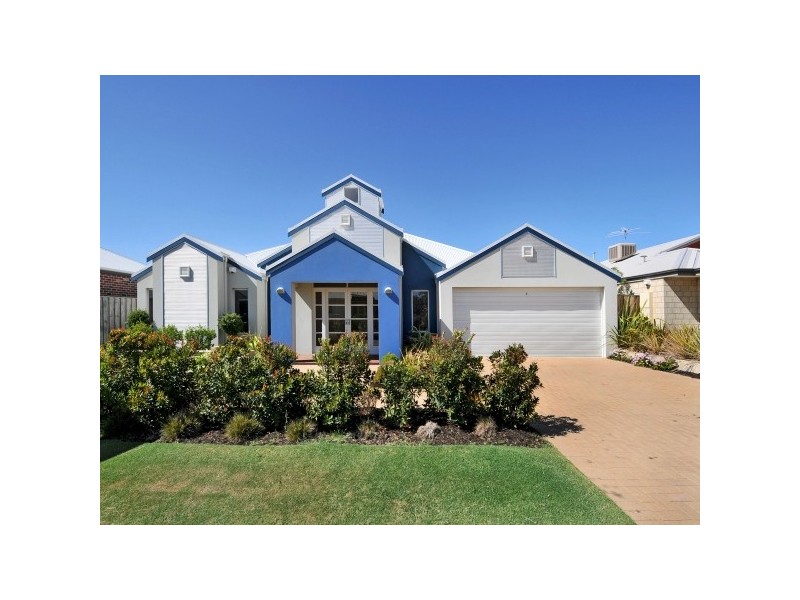 5 Dalona Parkway, Lakelands WA 6210