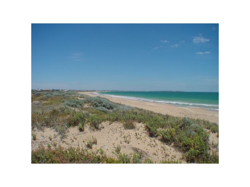 9 Chalice Rise, Lakelands WA 6210