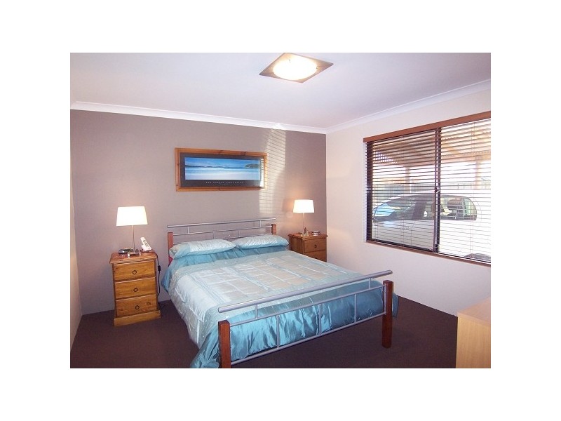 8B Roy Road, Coodanup WA 6210