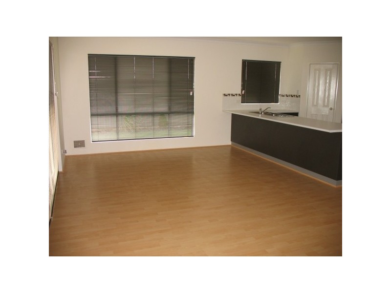 8 Galena Brace, Baldivis WA 6171