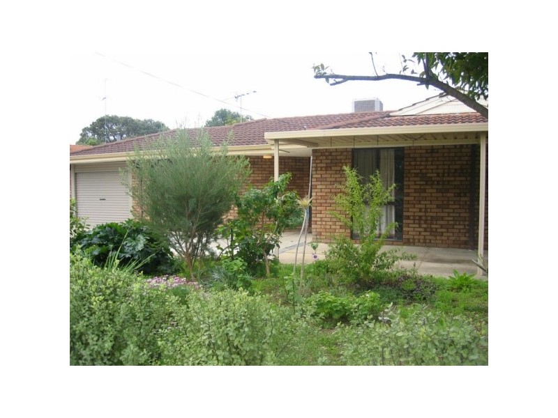 35 Mississippi Drive, Greenfields WA 6210