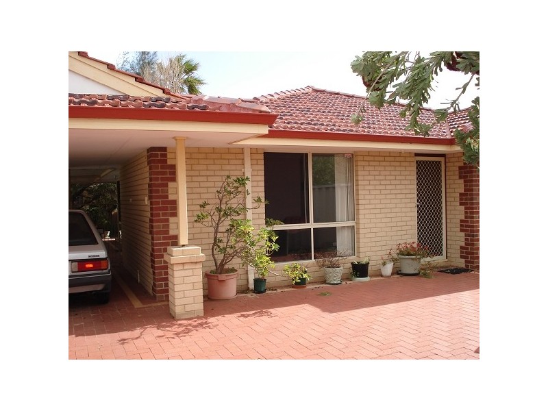 37B Admiralty Crescent, Halls Head WA 6210