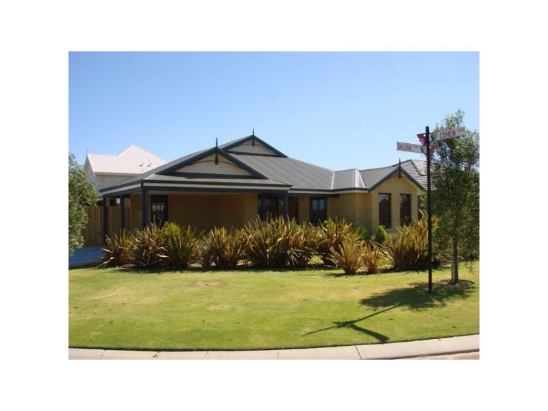 14 Dalona Parkway, Lakelands WA 6210