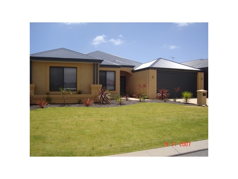 7 Pytheas Approach, Dudley Park WA 6210