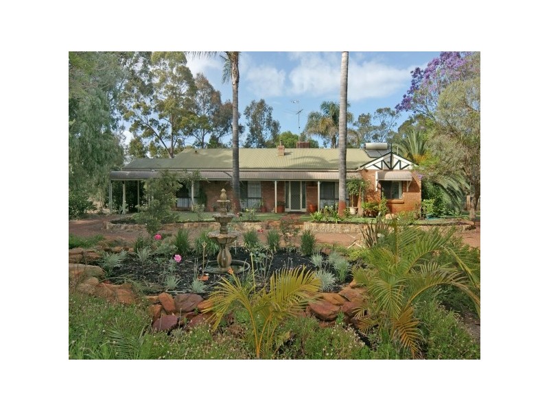 832 Pinjarra Road, Furnissdale WA 6210