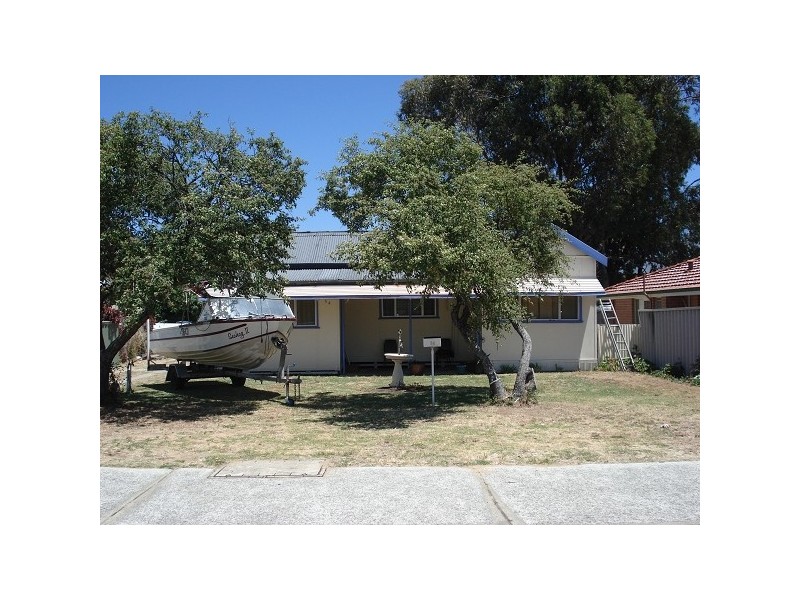 64 Forrest Street, Mandurah WA 6210