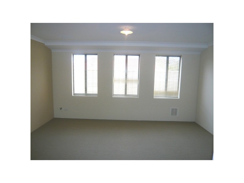 49 Iluka Road, Dawesville WA 6210