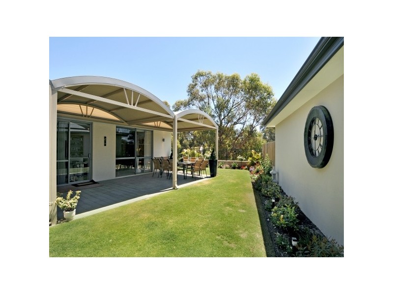 49 Portrush Parade, Meadow Springs WA 6210