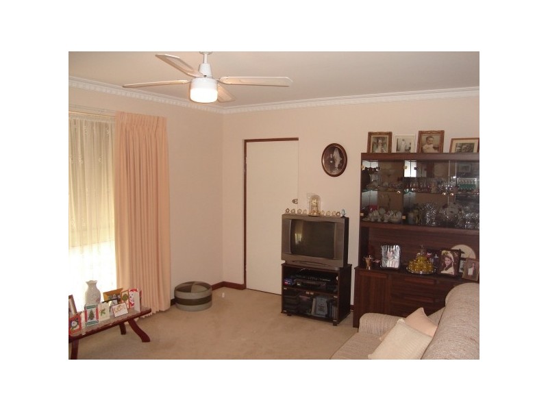 7A Scrivener Street, Halls Head WA 6210