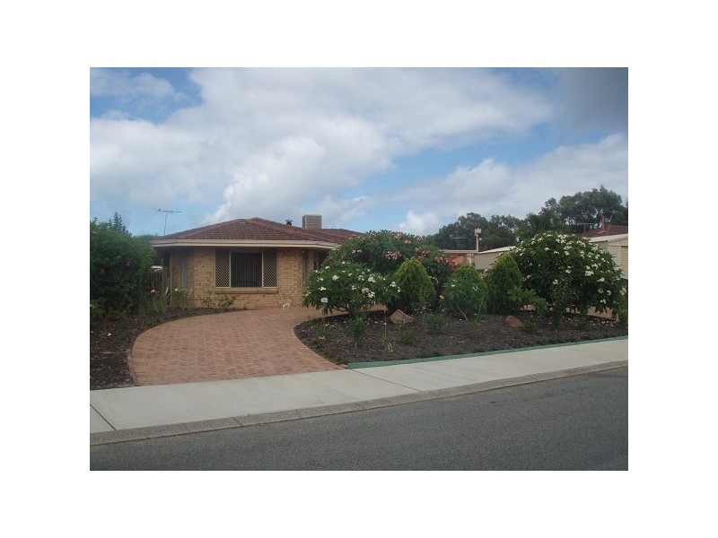 1 Sandalwood Parade, Halls Head WA 6210