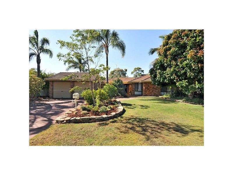 40 Hanson Way, Dudley Park WA 6210