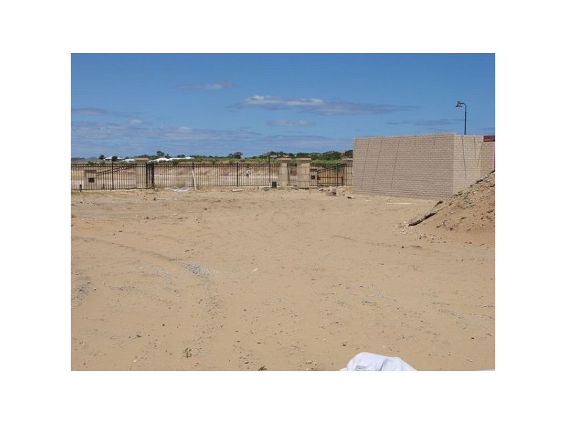 30 Salome Crescent, Lakelands WA 6210