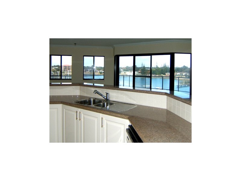 Unit 55, 37 Dolphin Drive, Mandurah WA 6210