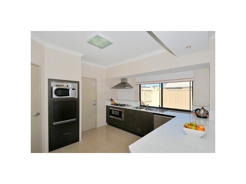 15 Laverton Rise, Dawesville WA 6210