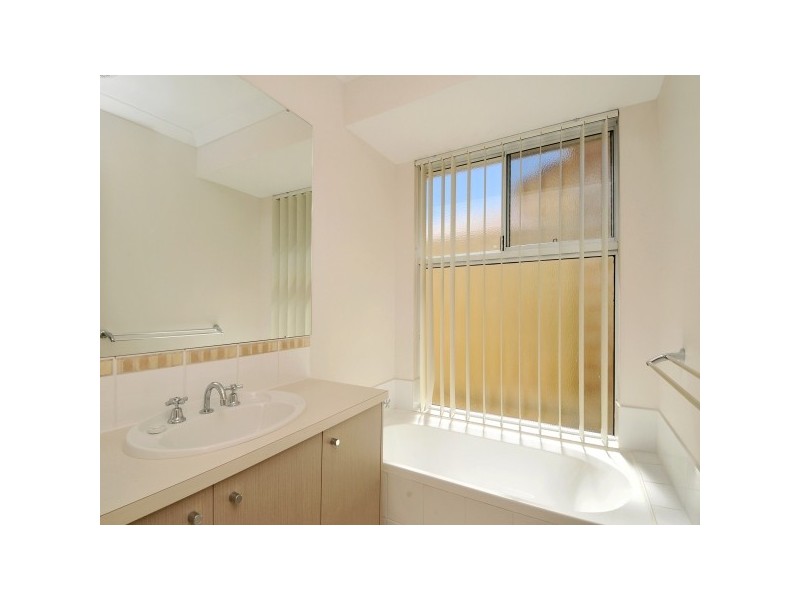 Unit 3, 74 Gibson Street, Mandurah WA 6210