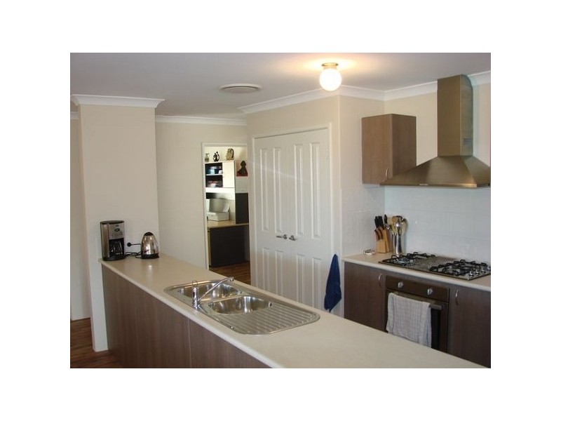 21 Wells Road, Pinjarra WA 6208