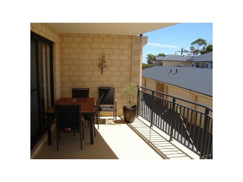 Unit11 49-51 Sutton Street, Mandurah WA 6210