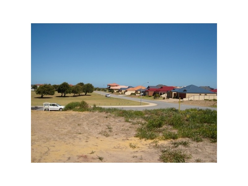 65 Karinga Road, Madora Bay WA 6210