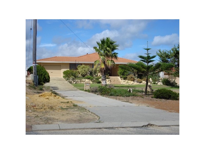 14 Dampier Drive, Golden Bay WA 6174