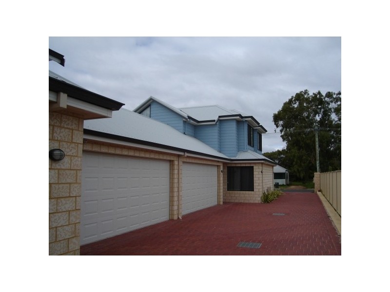 Unit 1, 8 Beam Road, Silver Sands WA 6210