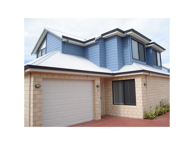 Unit 4, 8 Beam Road, Silver Sands WA 6210