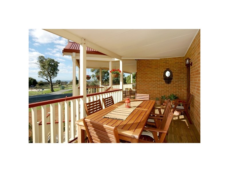 33B Pleasant Grove Circle, Falcon WA 6210