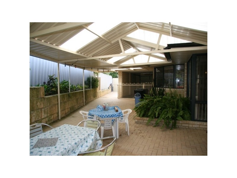 3 Boileau Place, San Remo WA 6210