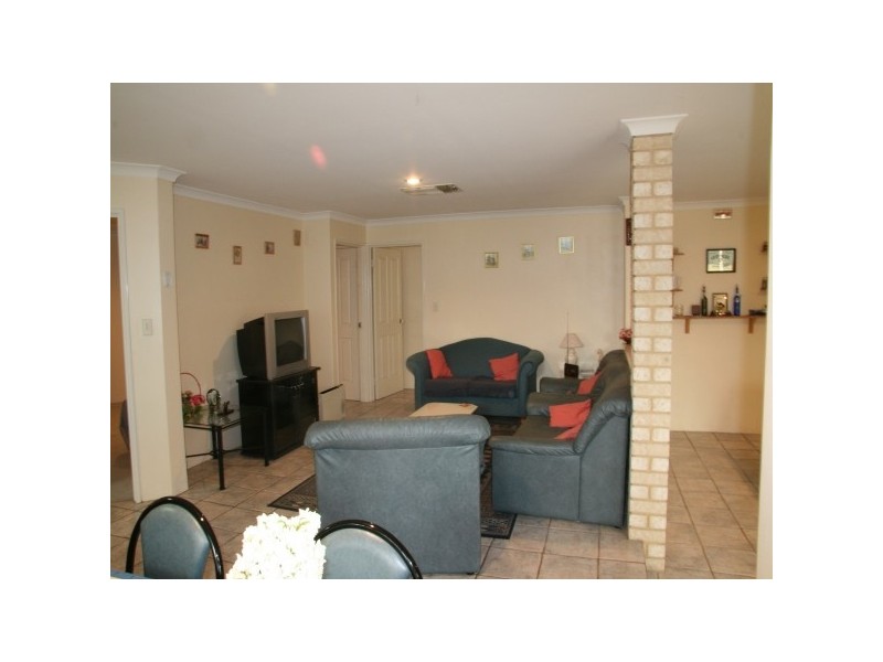 3 Boileau Place, San Remo WA 6210