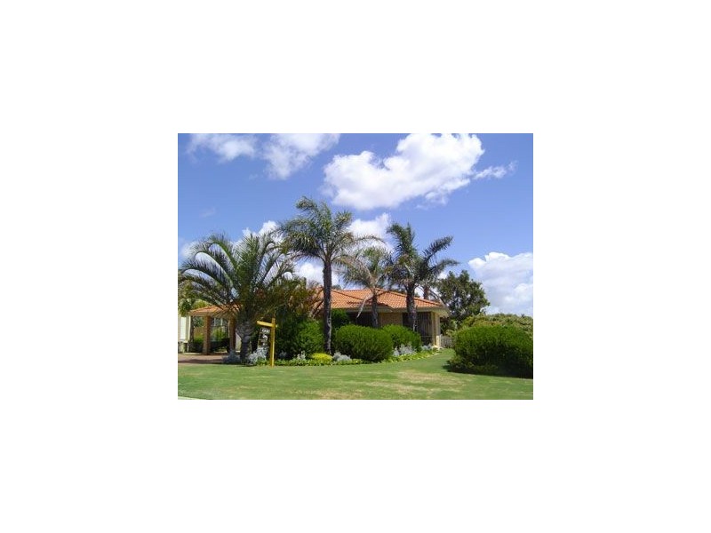 20 Jacana Way HALLS HEAD, Mandurah WA 6210