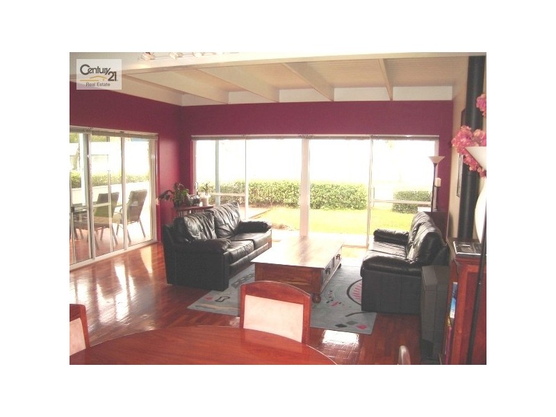 11 Chimneys Retreat, Erskine WA 6210