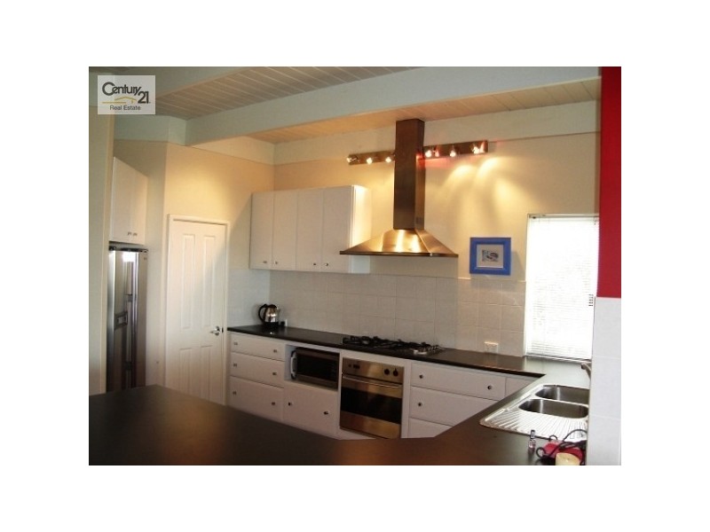 11 Chimneys Retreat, Erskine WA 6210