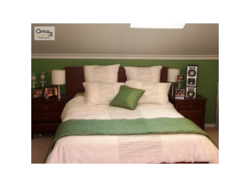 11 Chimneys Retreat, Erskine WA 6210