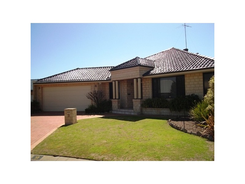 9 Poivre Place, Mandurah WA 6210